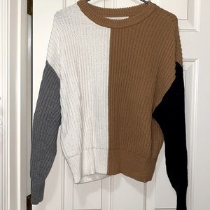 Color block cropped sweater